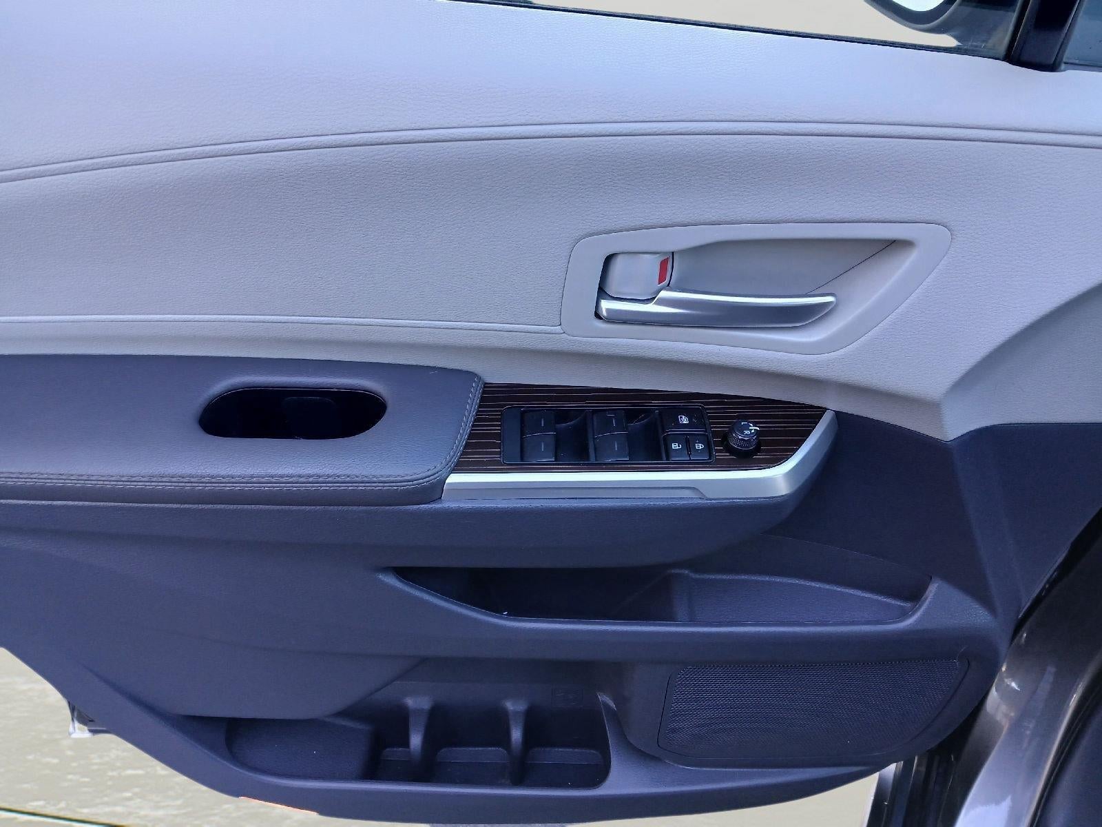2024 Toyota Sienna XLE 7-Passenger