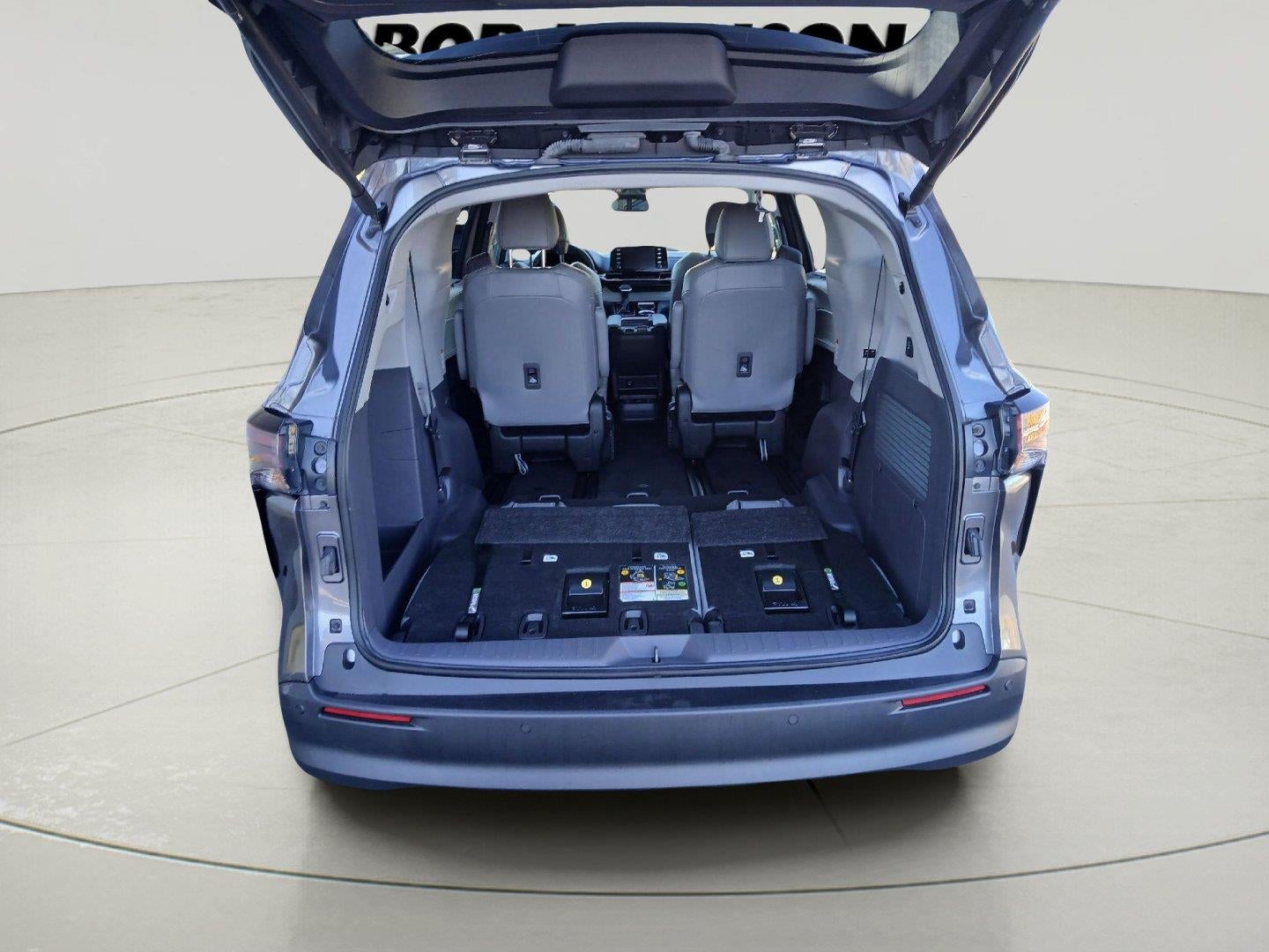 2024 Toyota Sienna XLE 7-Passenger