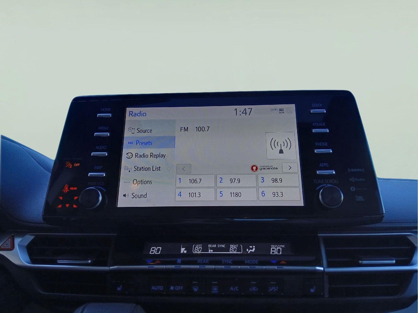 2024 Toyota Sienna XLE 7-Passenger