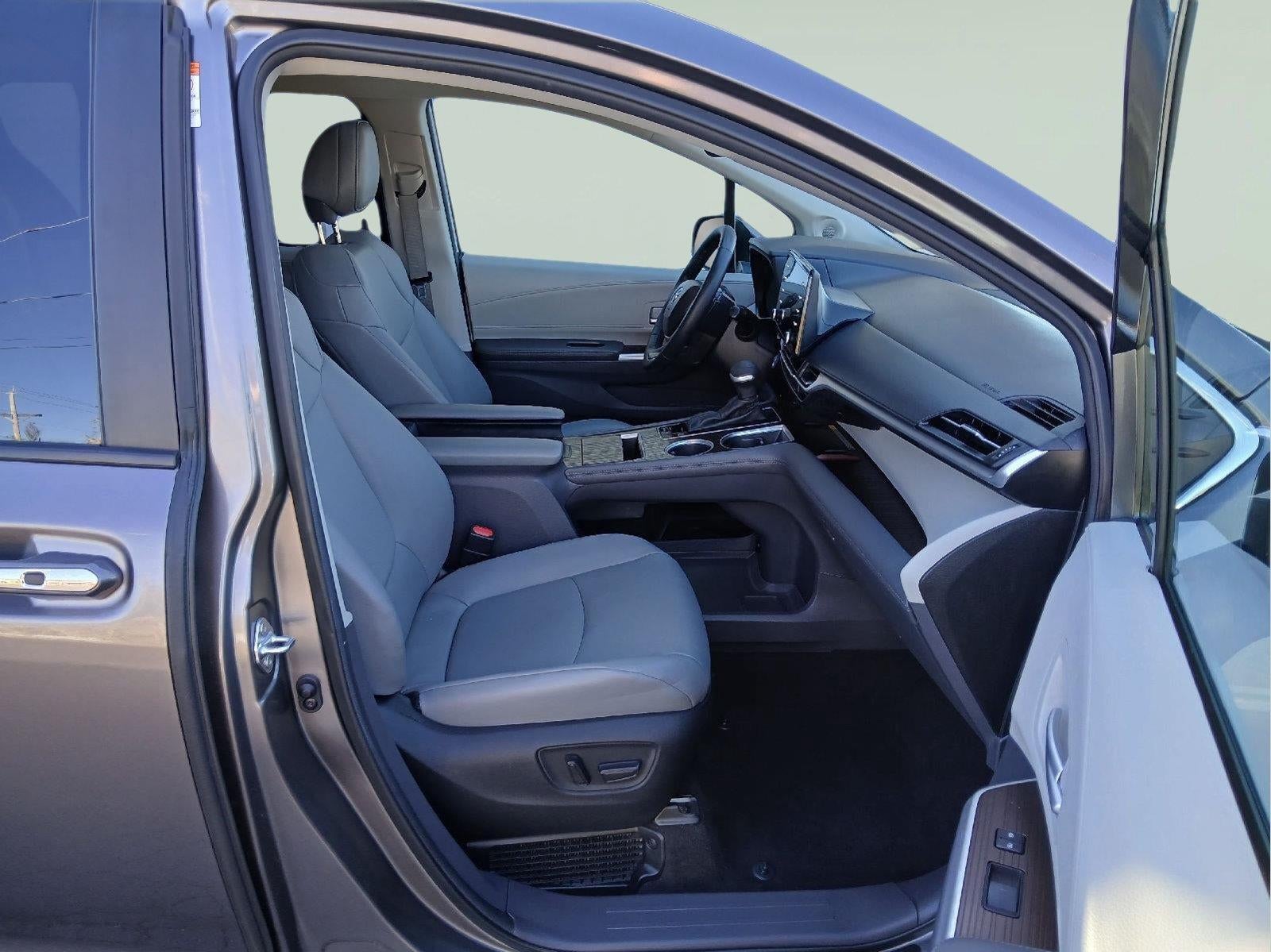 2024 Toyota Sienna XLE 7-Passenger