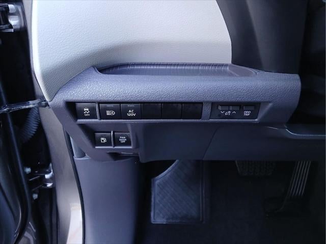 2024 Toyota Sienna XLE 7-Passenger