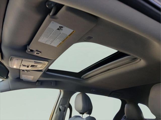 2024 Toyota Sienna XLE 7-Passenger