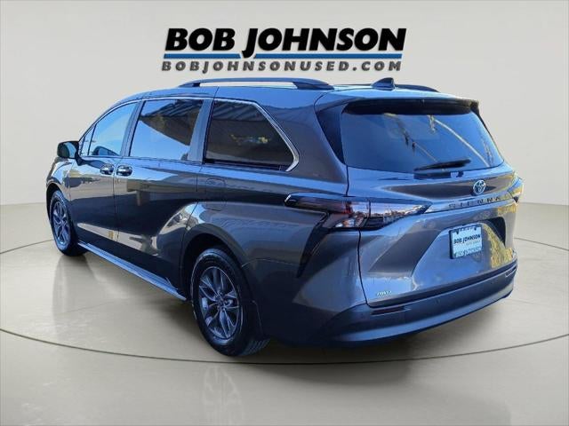 2024 Toyota Sienna XLE 7-Passenger