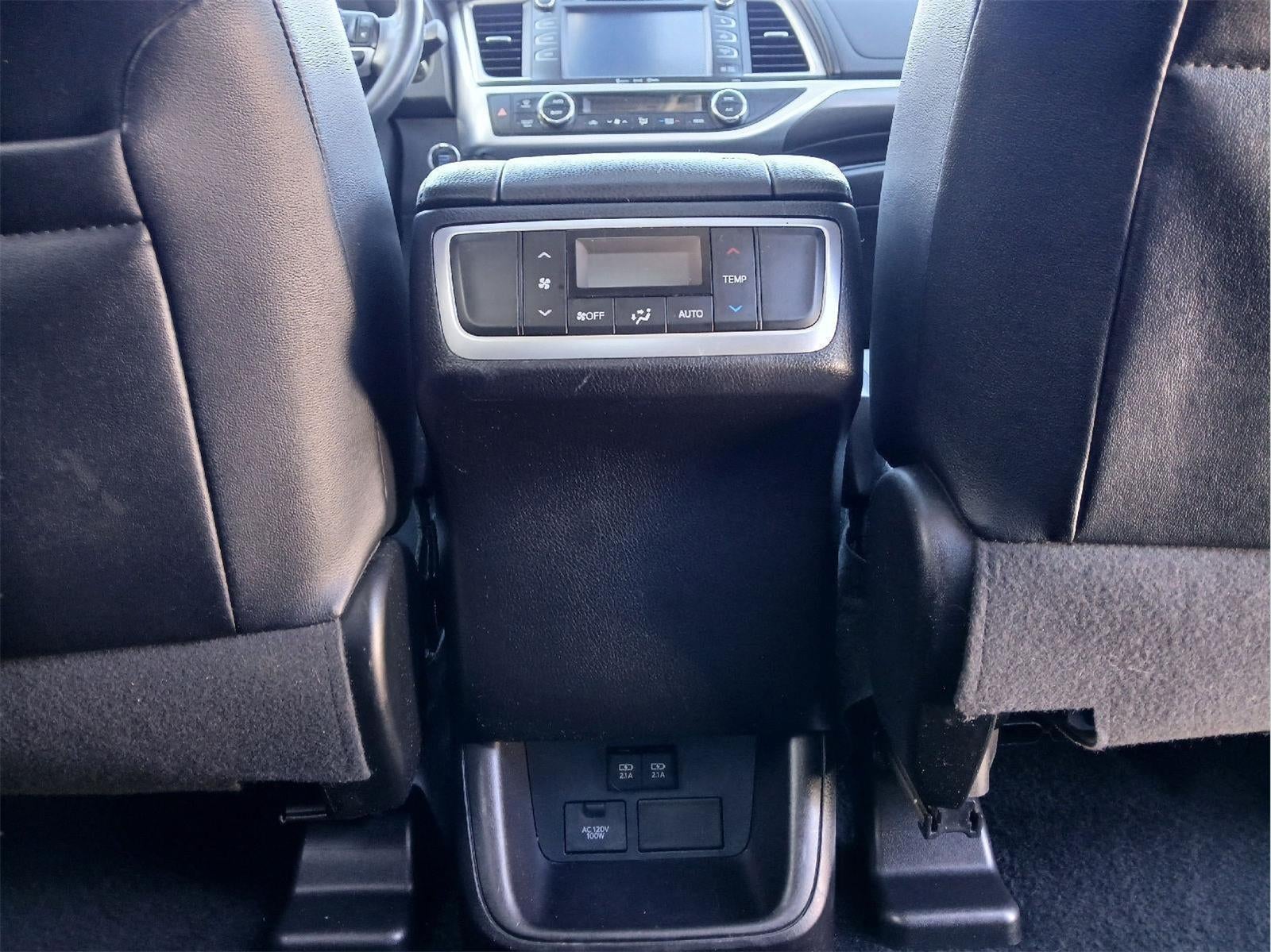 2019 Toyota HIGHLANDER SUV