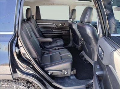 2019 Toyota HIGHLANDER SUV