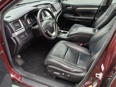 2017 Toyota HIGHLANDER XLE