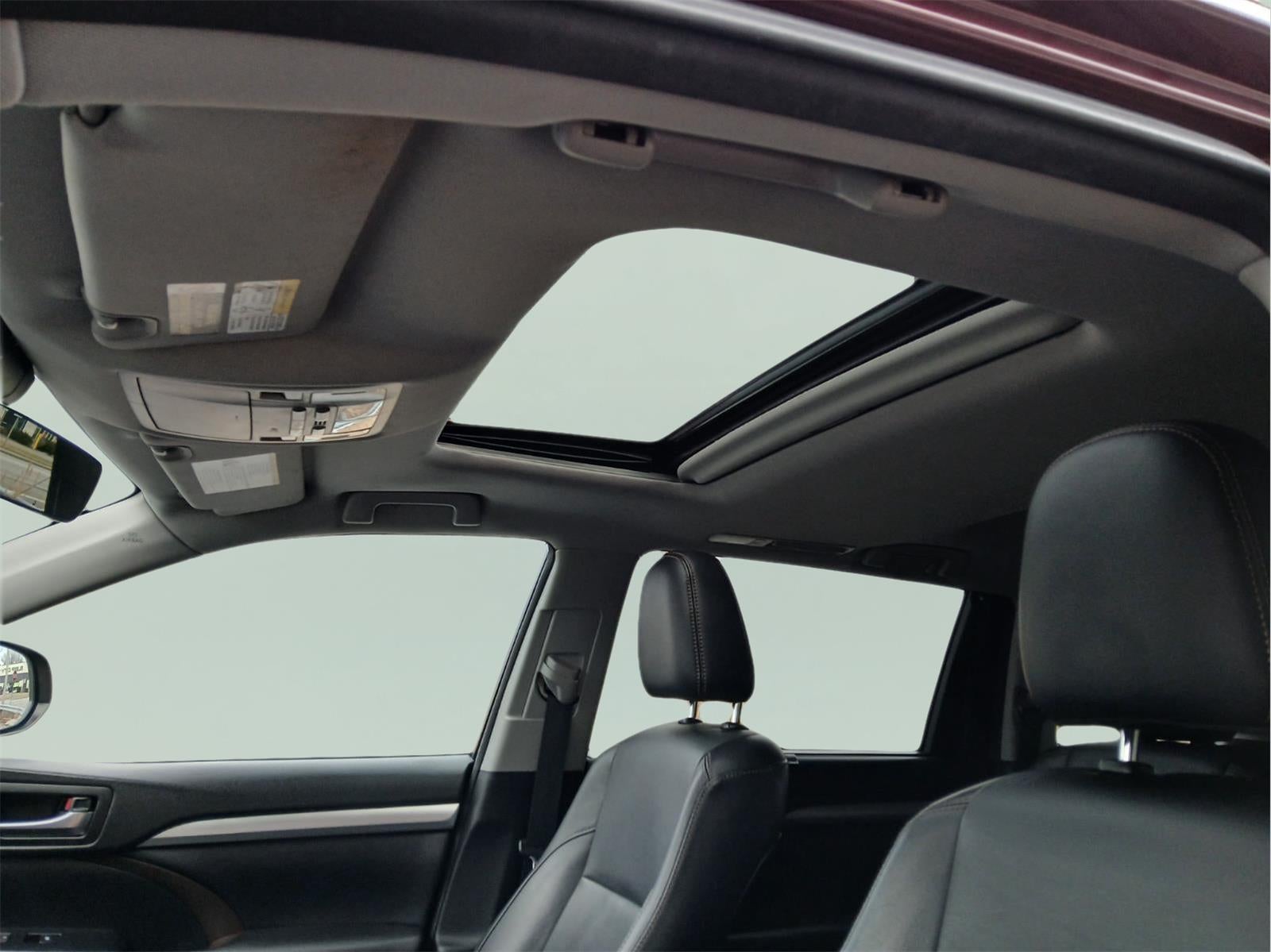 2017 Toyota HIGHLANDER XLE