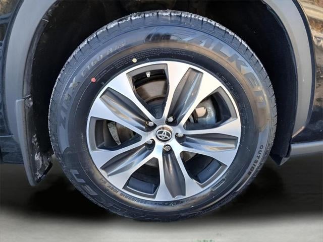 2023 Toyota HIGHLANDER SUV