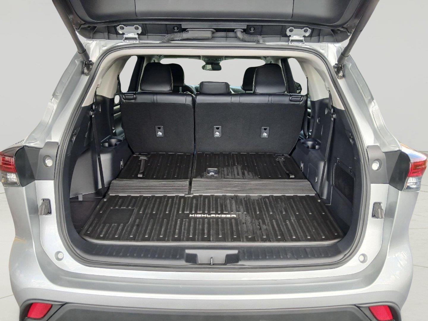 2025 Toyota Highlander XLE