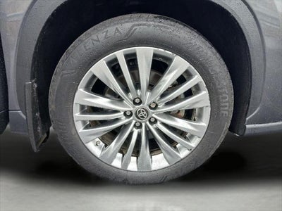 2024 Toyota HIGHLANDER Platinum