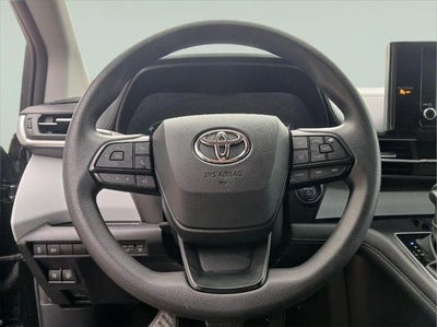 2025 Toyota SIENNA LE AWD LE 8-Passenger