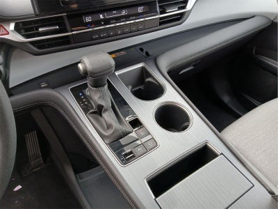 2025 Toyota Sienna LE 8-Passenger