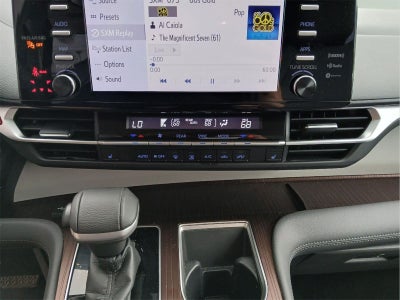 2021 Toyota Sienna XLE 7-Passenger
