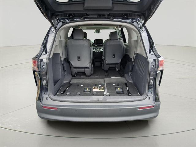2021 Toyota Sienna XLE 7-Passenger