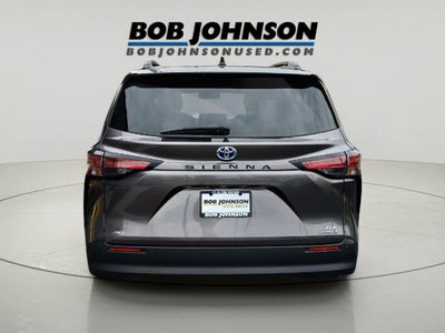 2021 Toyota Sienna XLE 7-Passenger