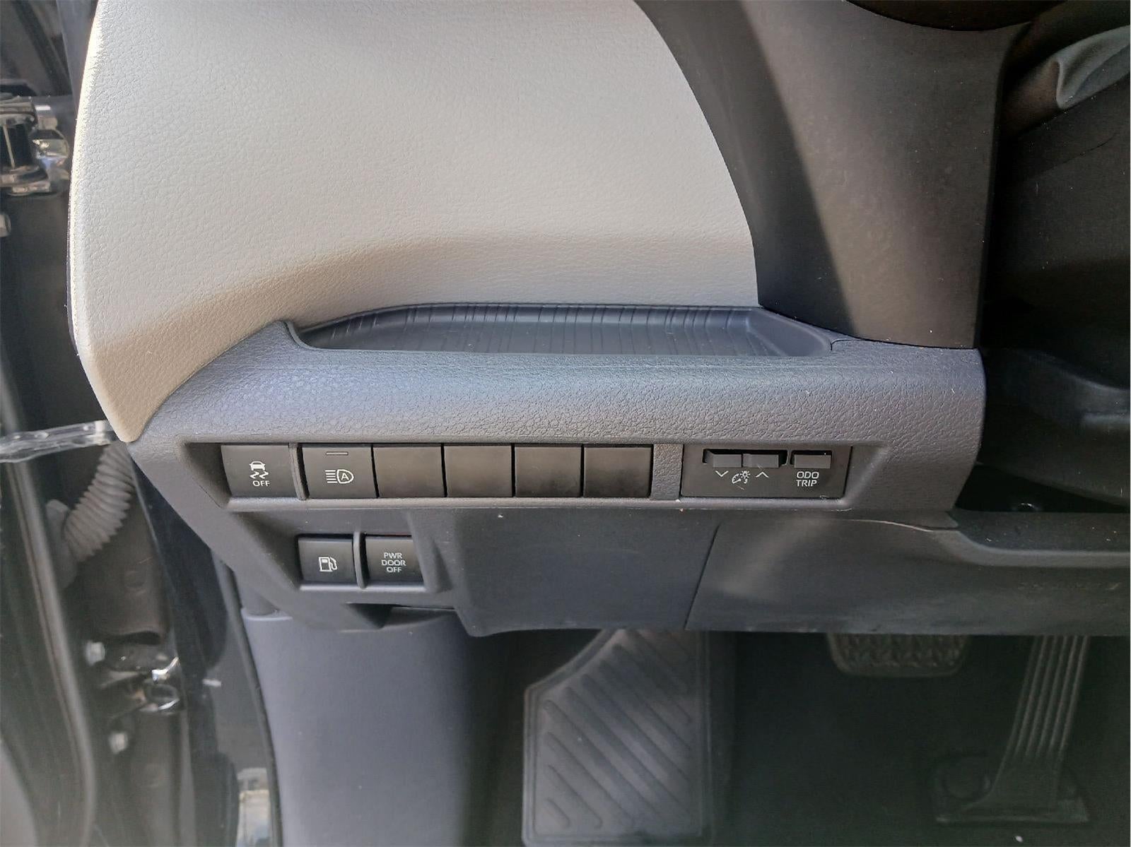 2022 Toyota Sienna XLE 7-Passenger