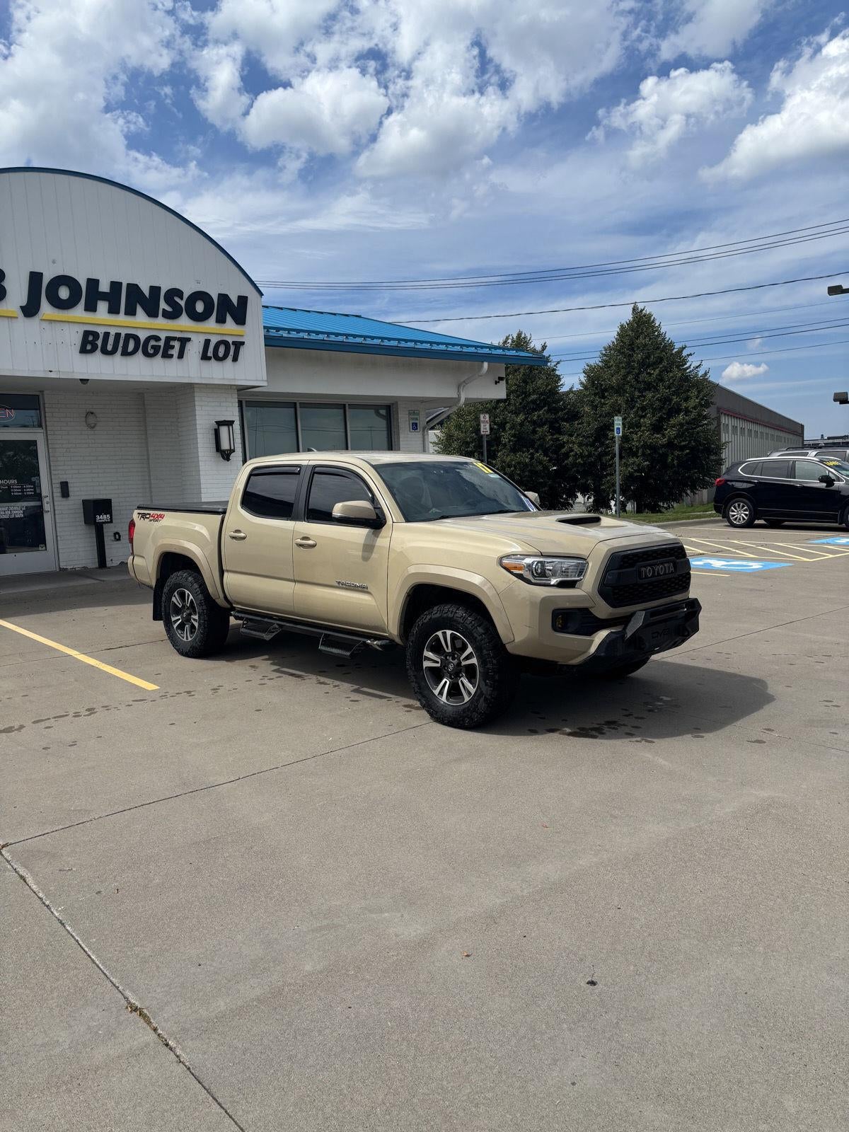 2017 Toyota Tacoma TRD Sport