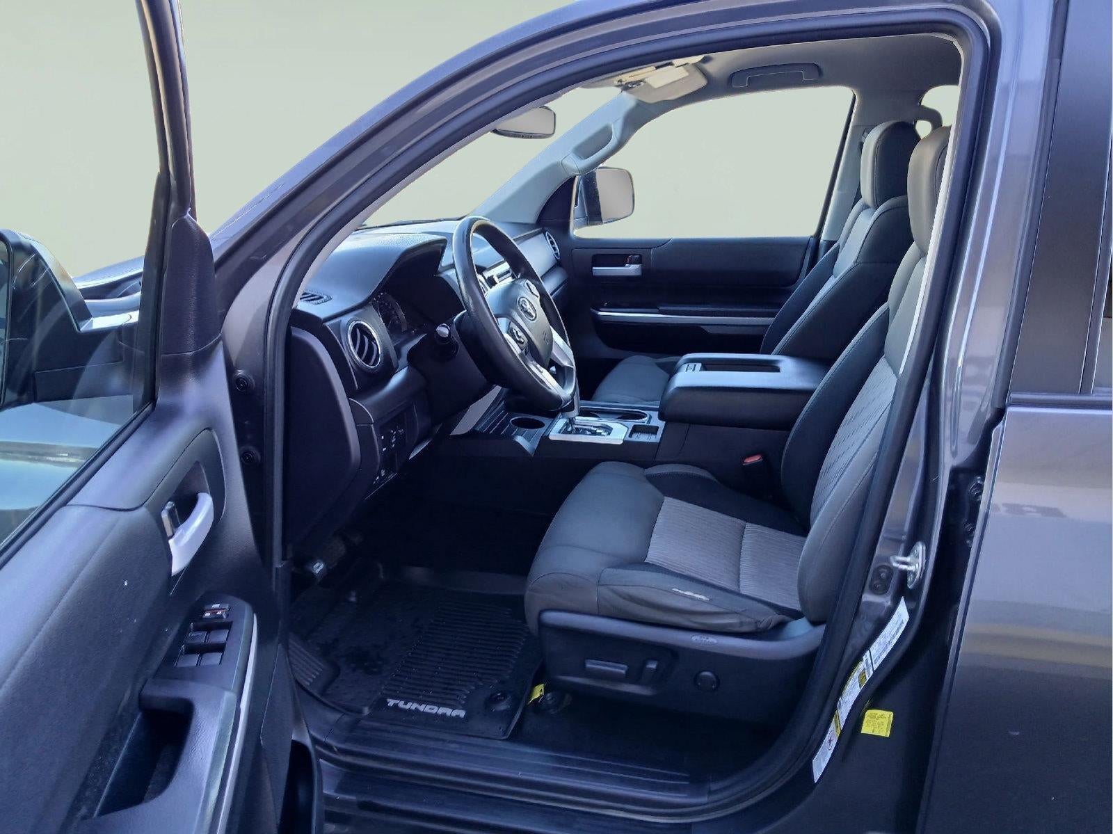 2017 Toyota Tundra SR5