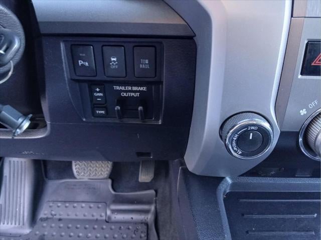 2017 Toyota Tundra SR5