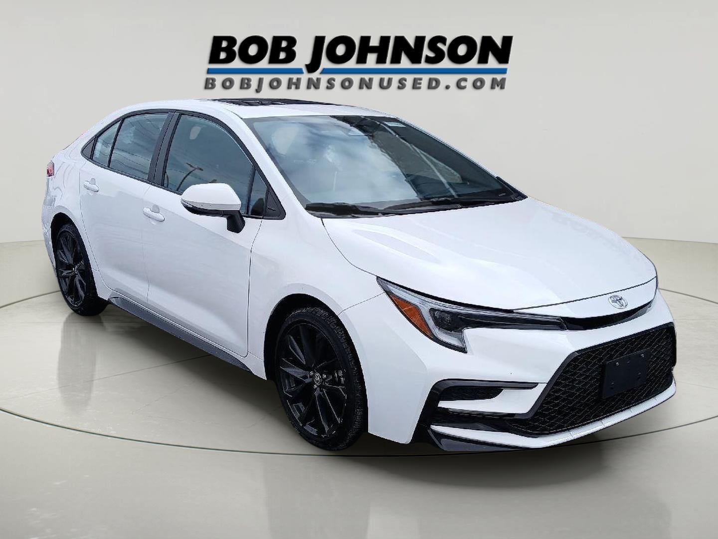 2025 Toyota COROLLA SE