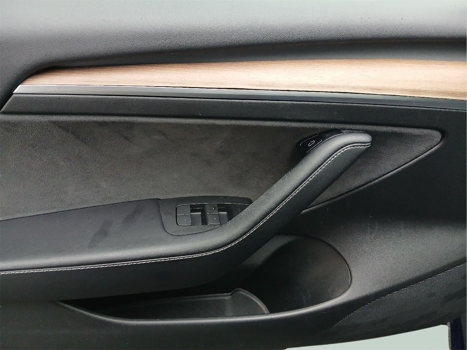 2022 Tesla Model 3 SEDAN