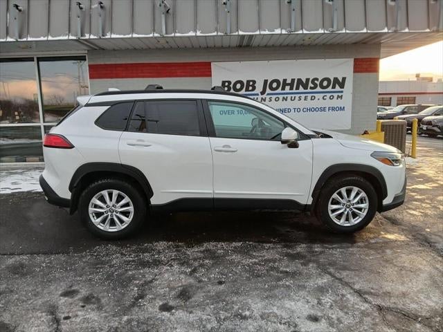 2023 Toyota Corolla Cross LE
