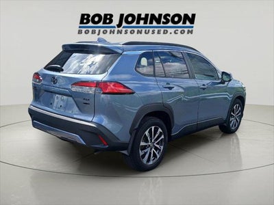 2024 Toyota Corolla Cross XLE