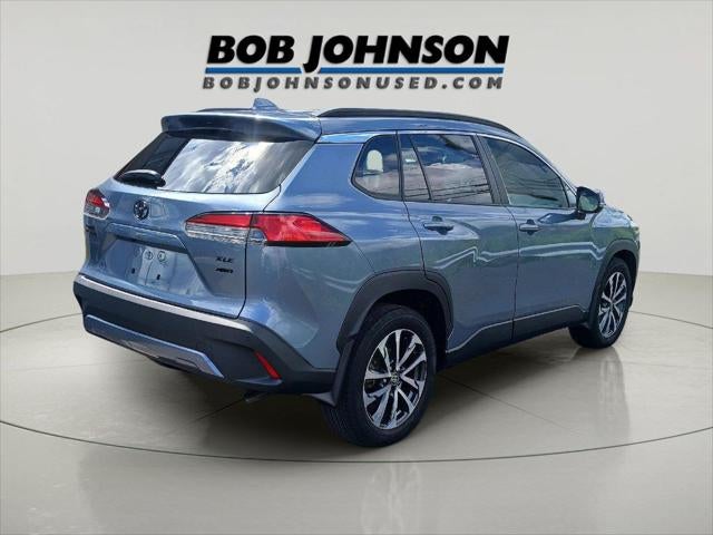 2024 Toyota Corolla Cross XLE