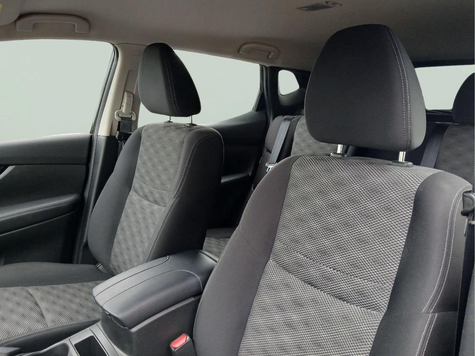 2020 Nissan Rogue Sport SV