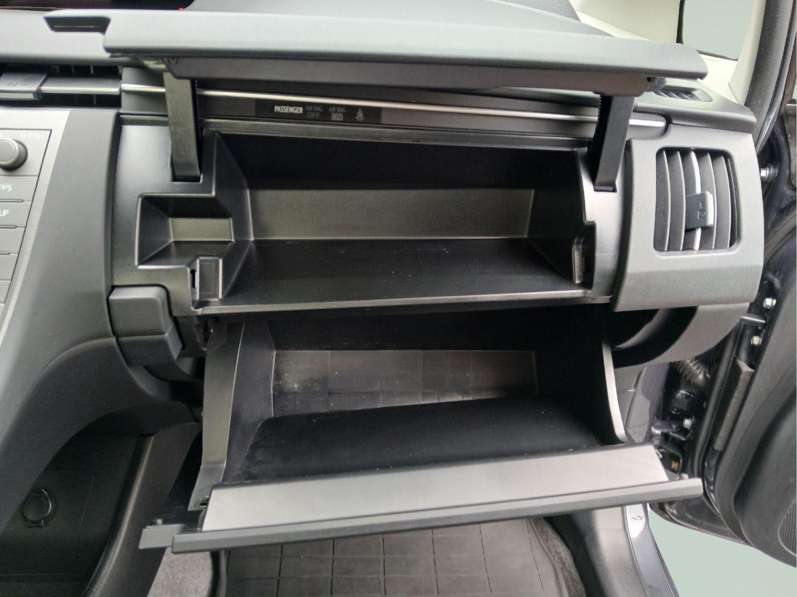 2015 Toyota PRIUS Three