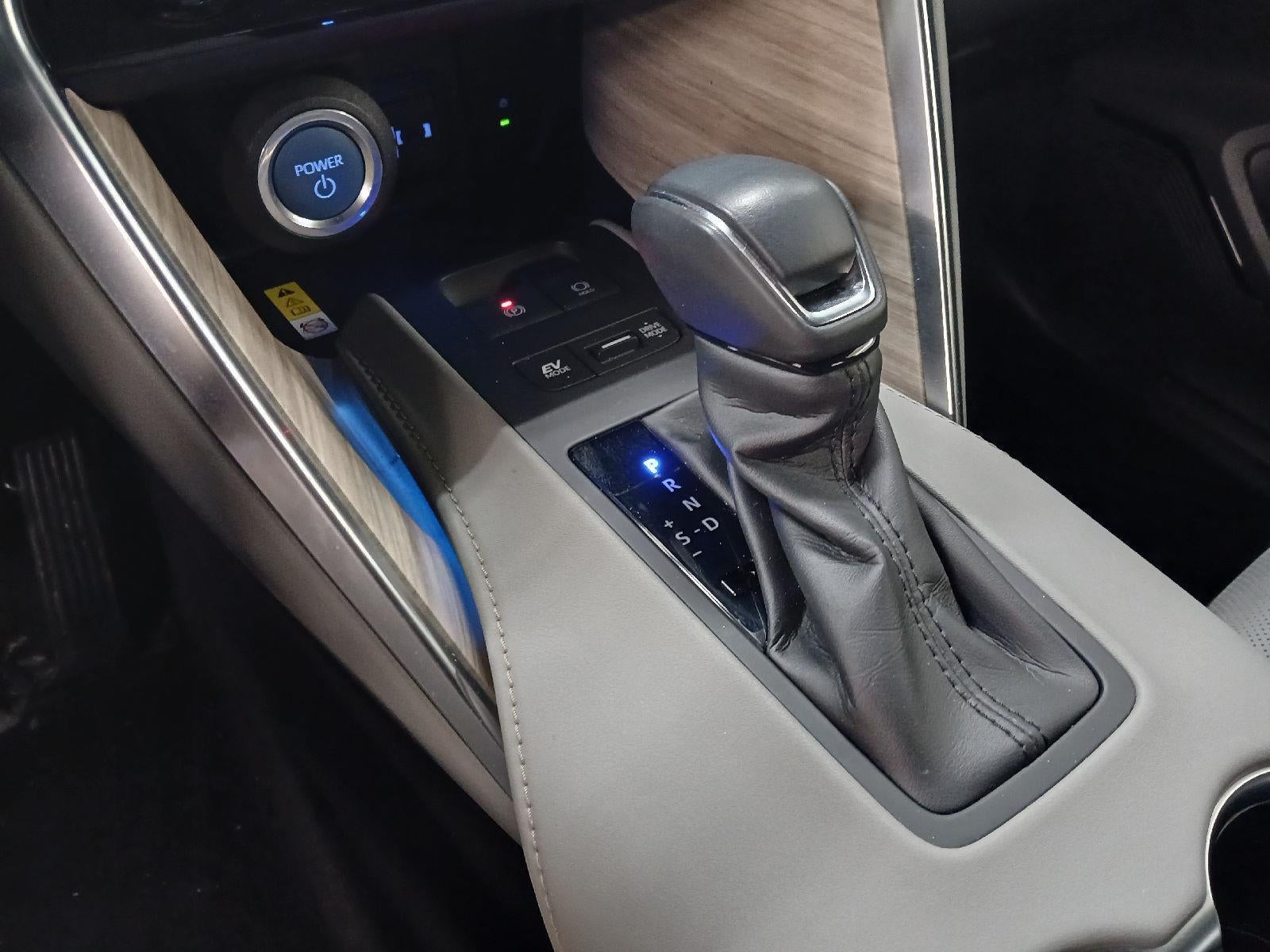 2021 Toyota Venza XLE XLE