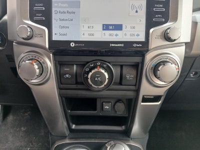 2022 Toyota 4RUNNER SR5 Premium