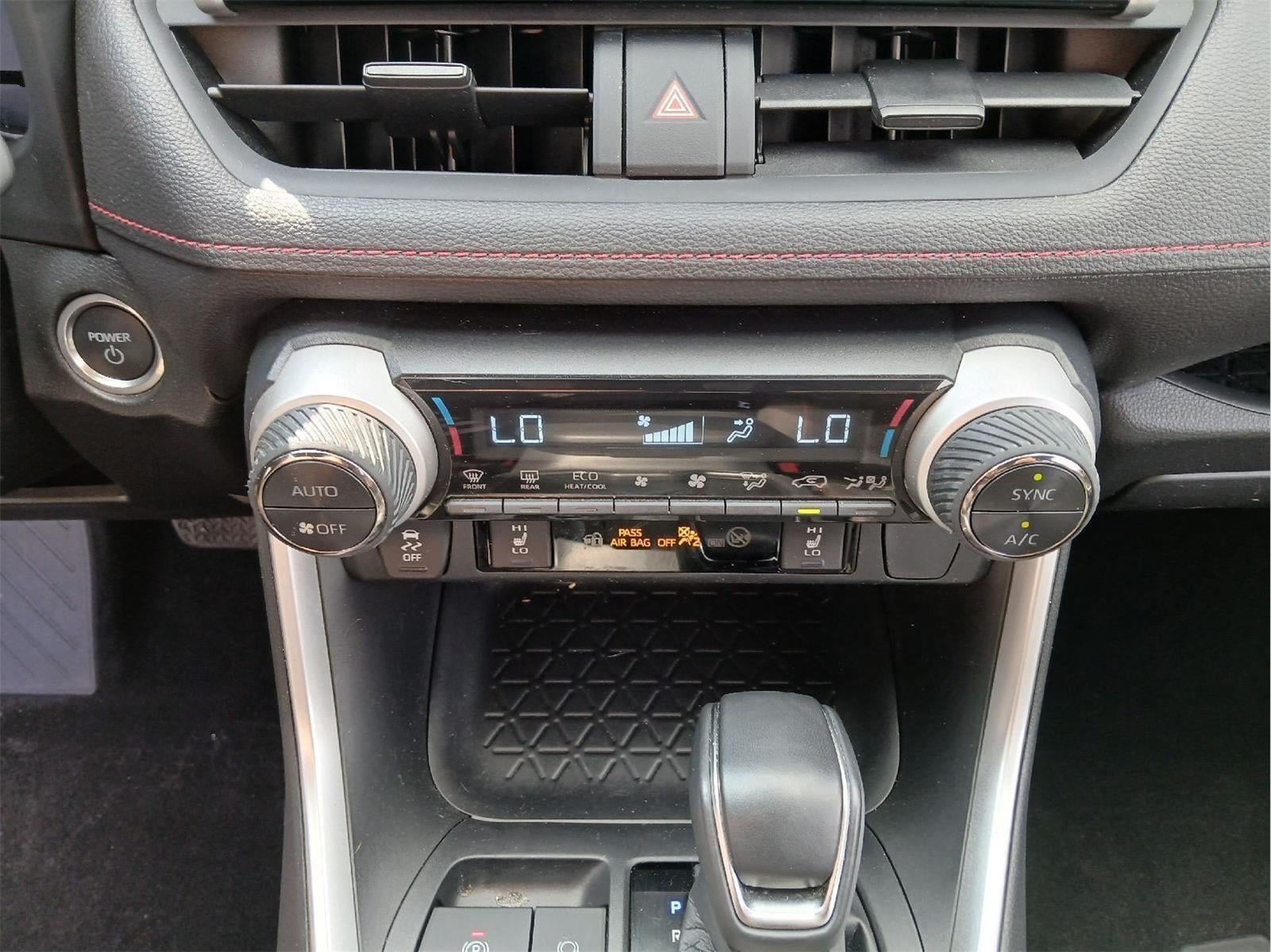 2024 Toyota RAV4 Prime SE