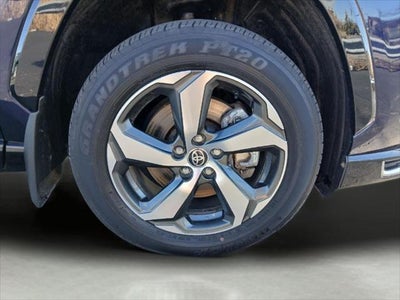 2024 Toyota RAV4 PRIME SE