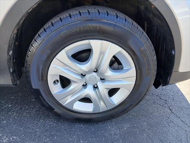 2013 Toyota RAV4 LE