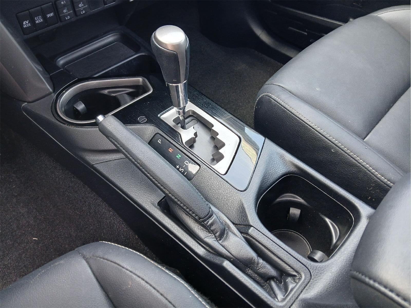 2016 Toyota RAV4 HYBRID SUV