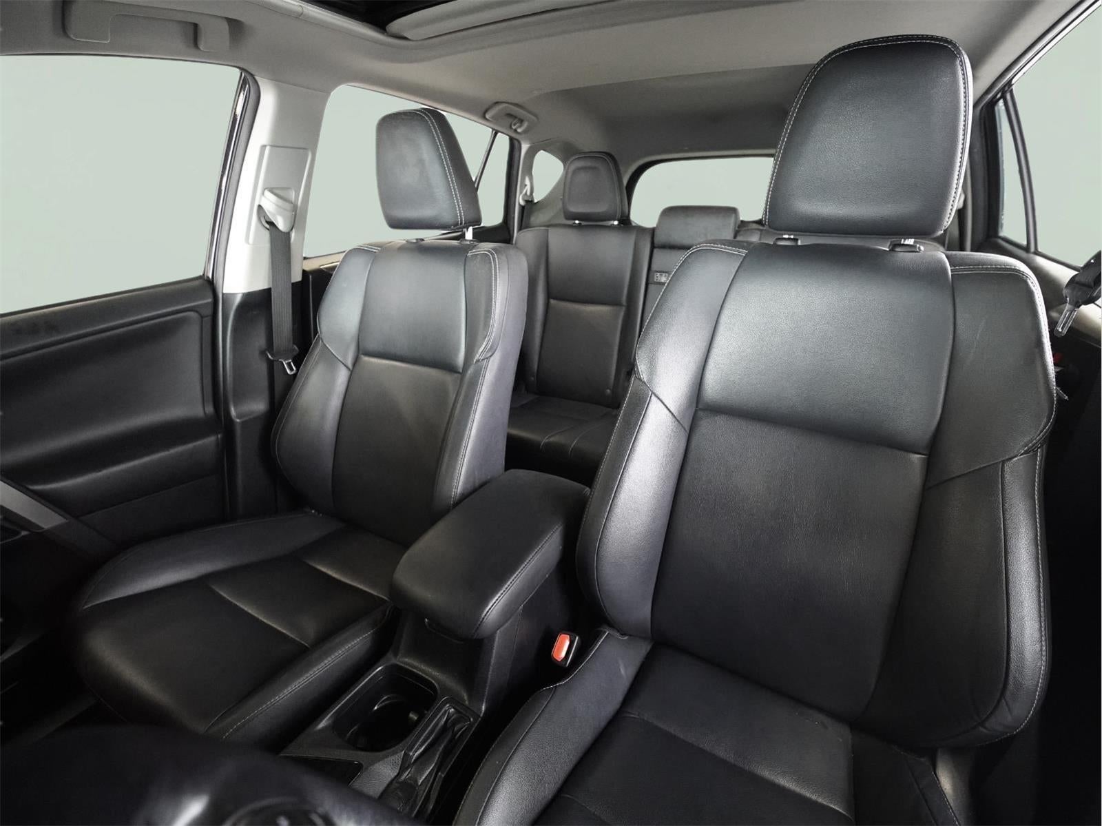 2016 Toyota RAV4 HYBRID Limited