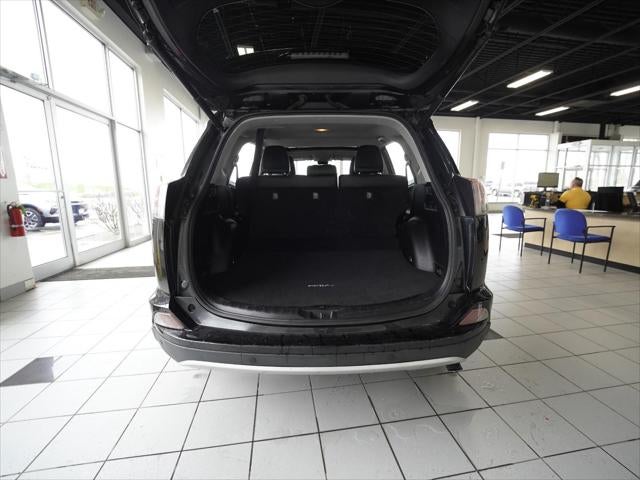 2016 Toyota RAV4 HYBRID Limited