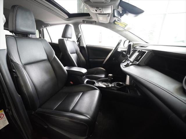 2016 Toyota RAV4 HYBRID Limited