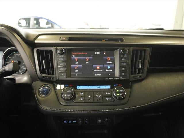 2016 Toyota RAV4 HYBRID Limited