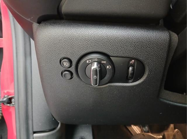 2022 MINI Hardtop Cooper SE