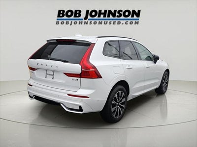 2025 Volvo XC60 Plus