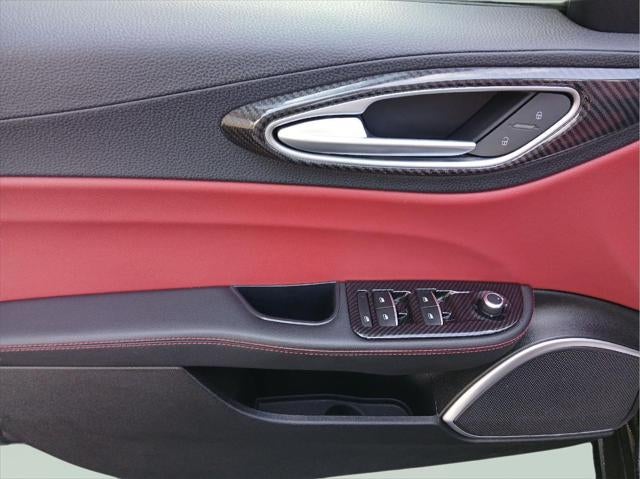 2018 Alfa Romeo Giulia (952) SEDAN