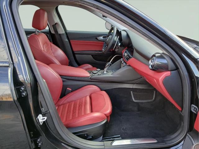 2018 Alfa Romeo Giulia (952) SEDAN