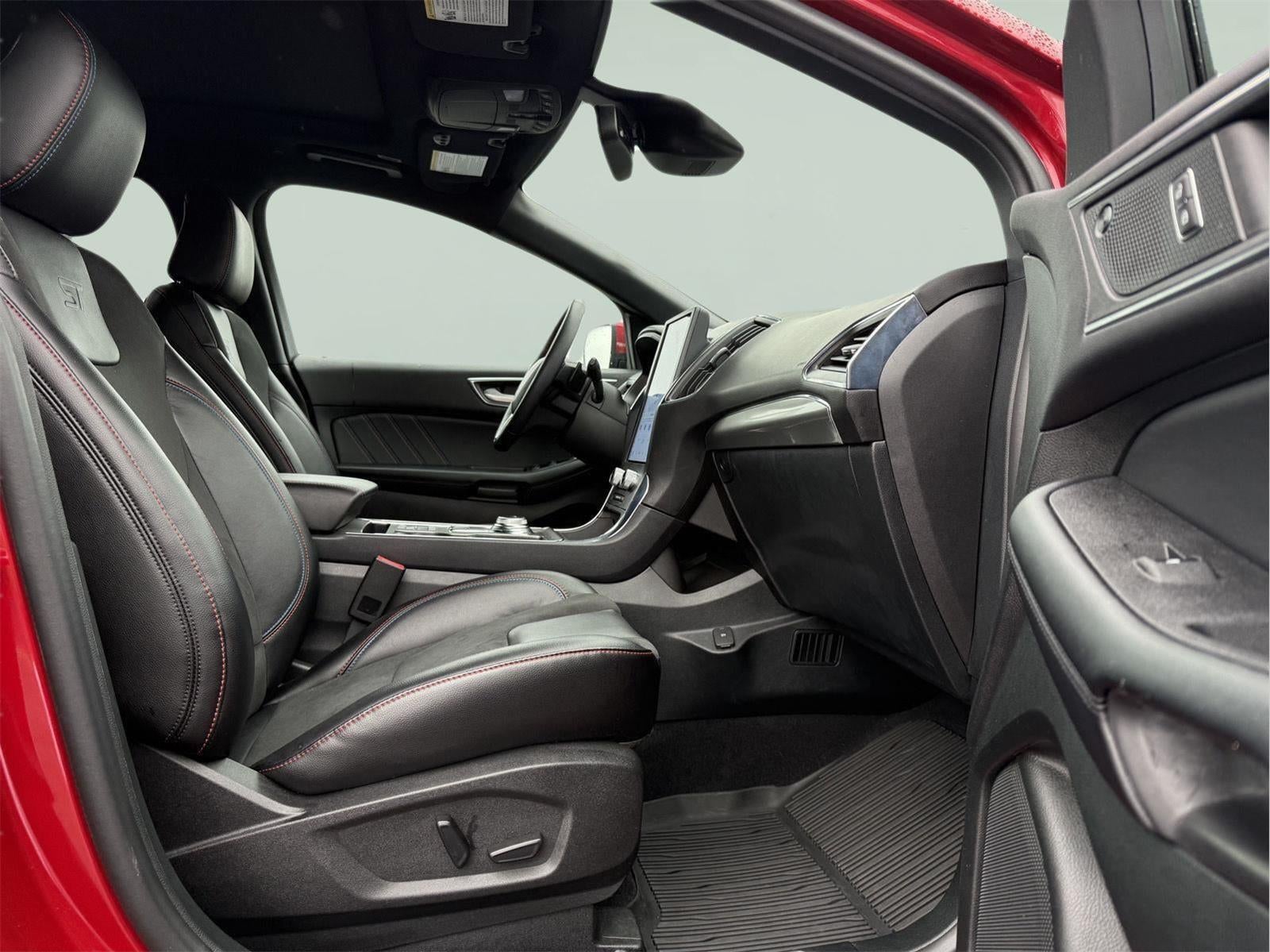 2023 Ford Edge ST