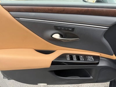 2023 Lexus ES 250 AWD 
