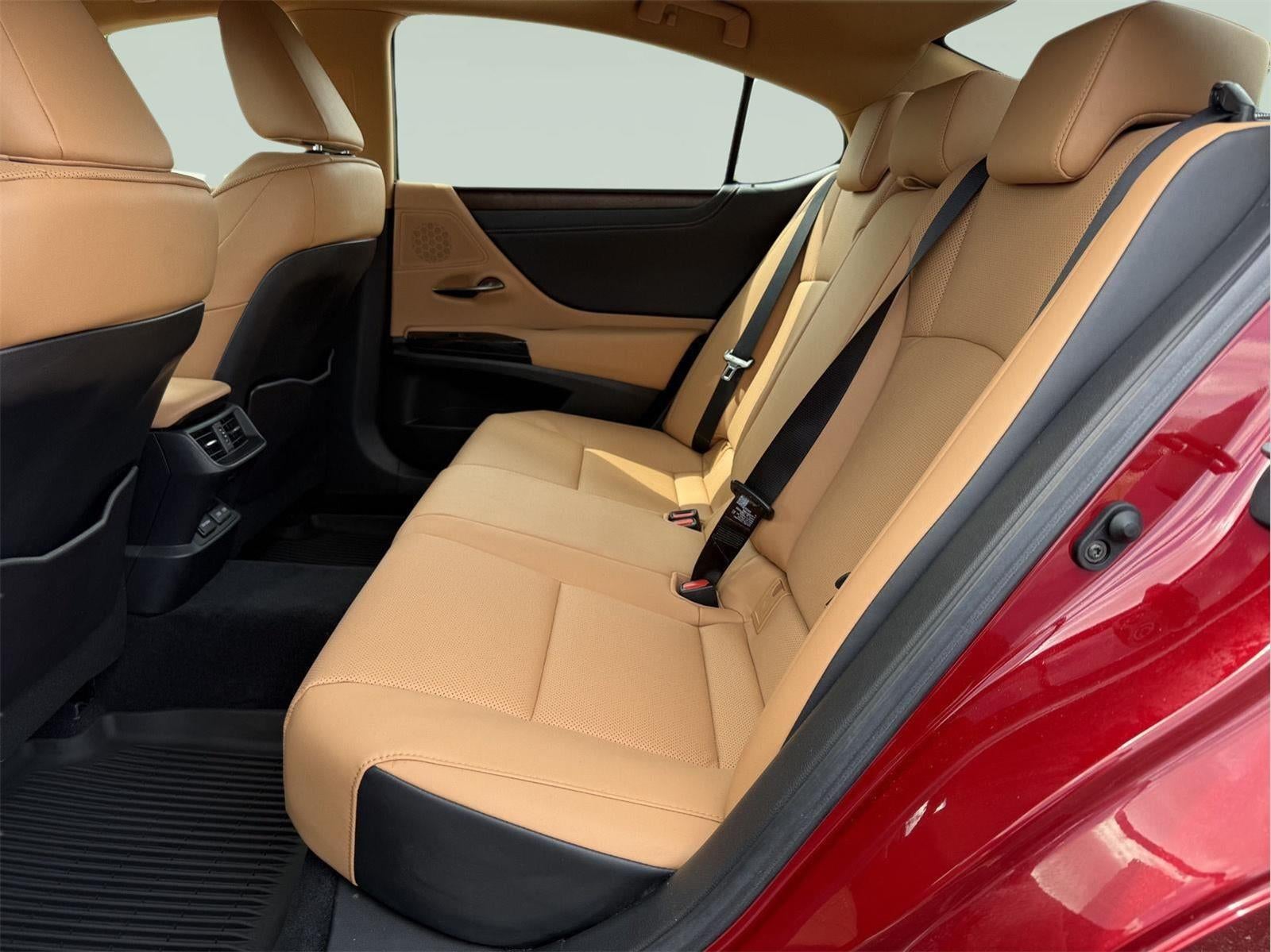 2023 Lexus ES ES 250