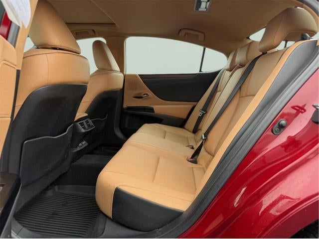 2023 Lexus ES 250 AWD Base