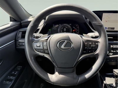 2024 Lexus ES 300h 