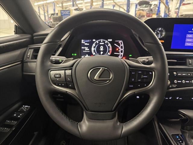 2023 Lexus ES 350 Base